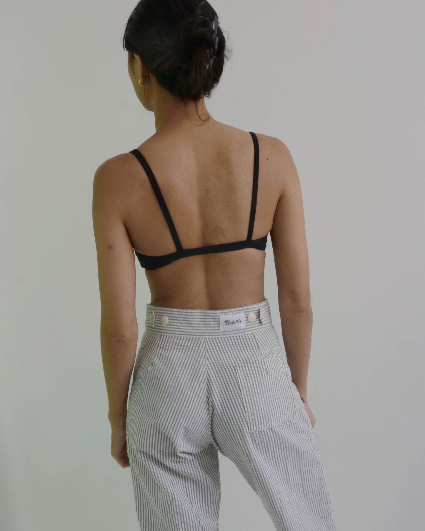 Araw Top Charcoal