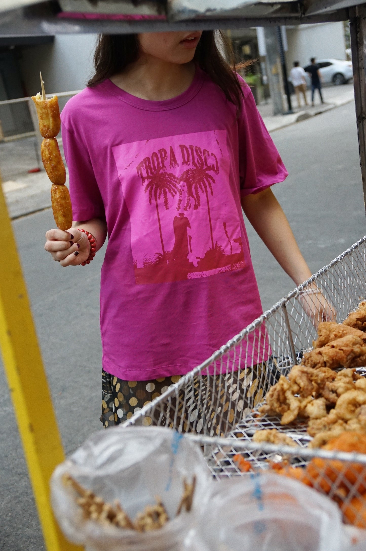 Tropa Hula Girl Tee Magenta