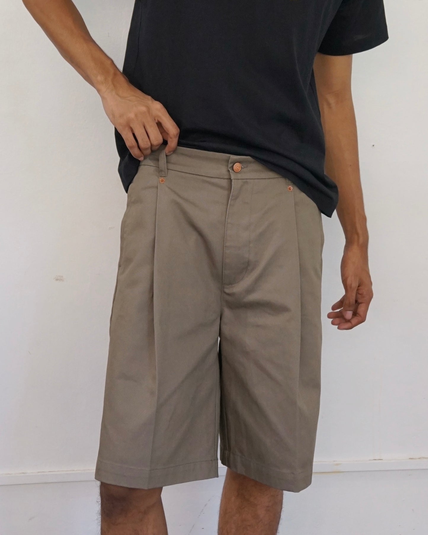 Lyu Short Stone