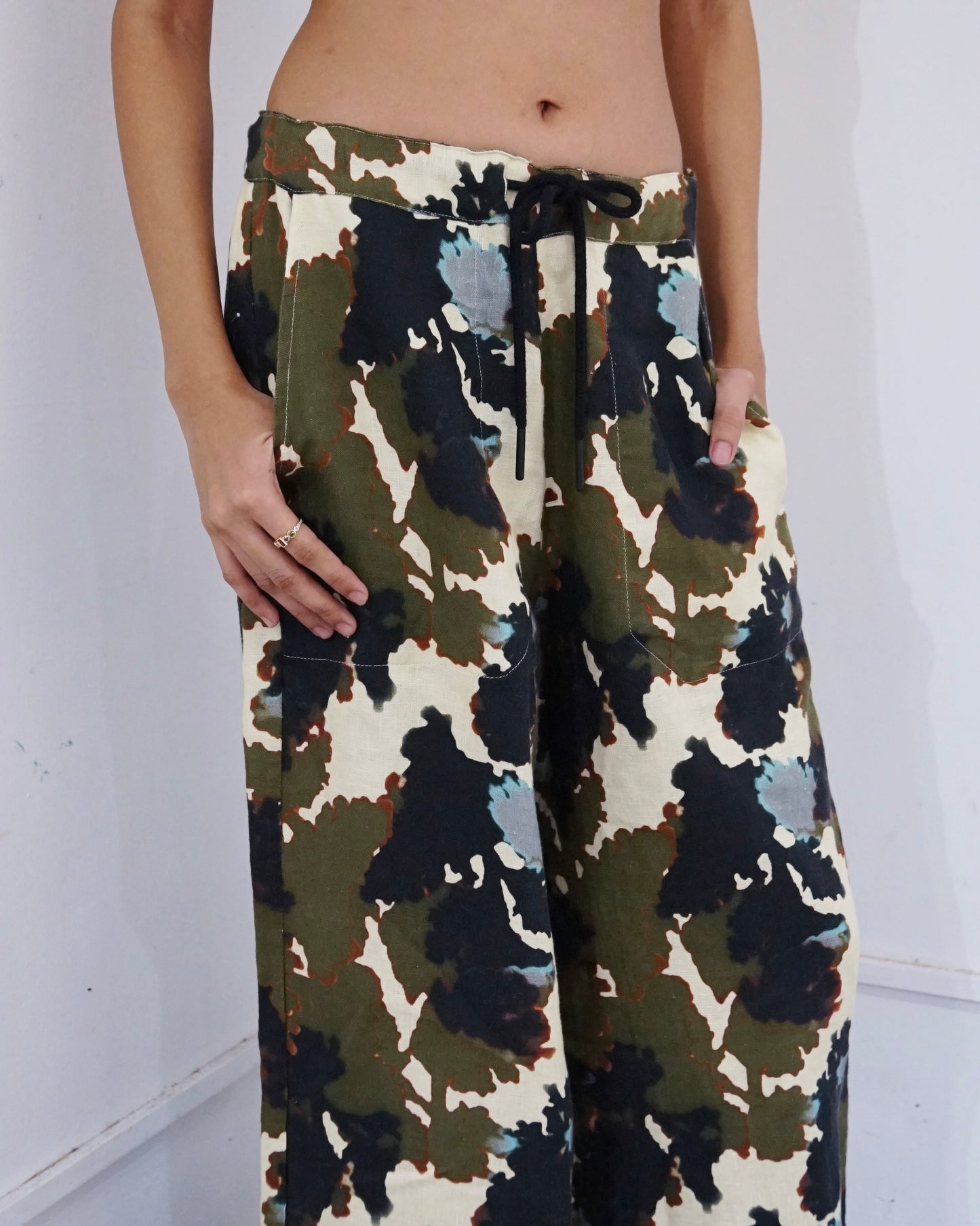 Foliago Mojave Linen Trousers