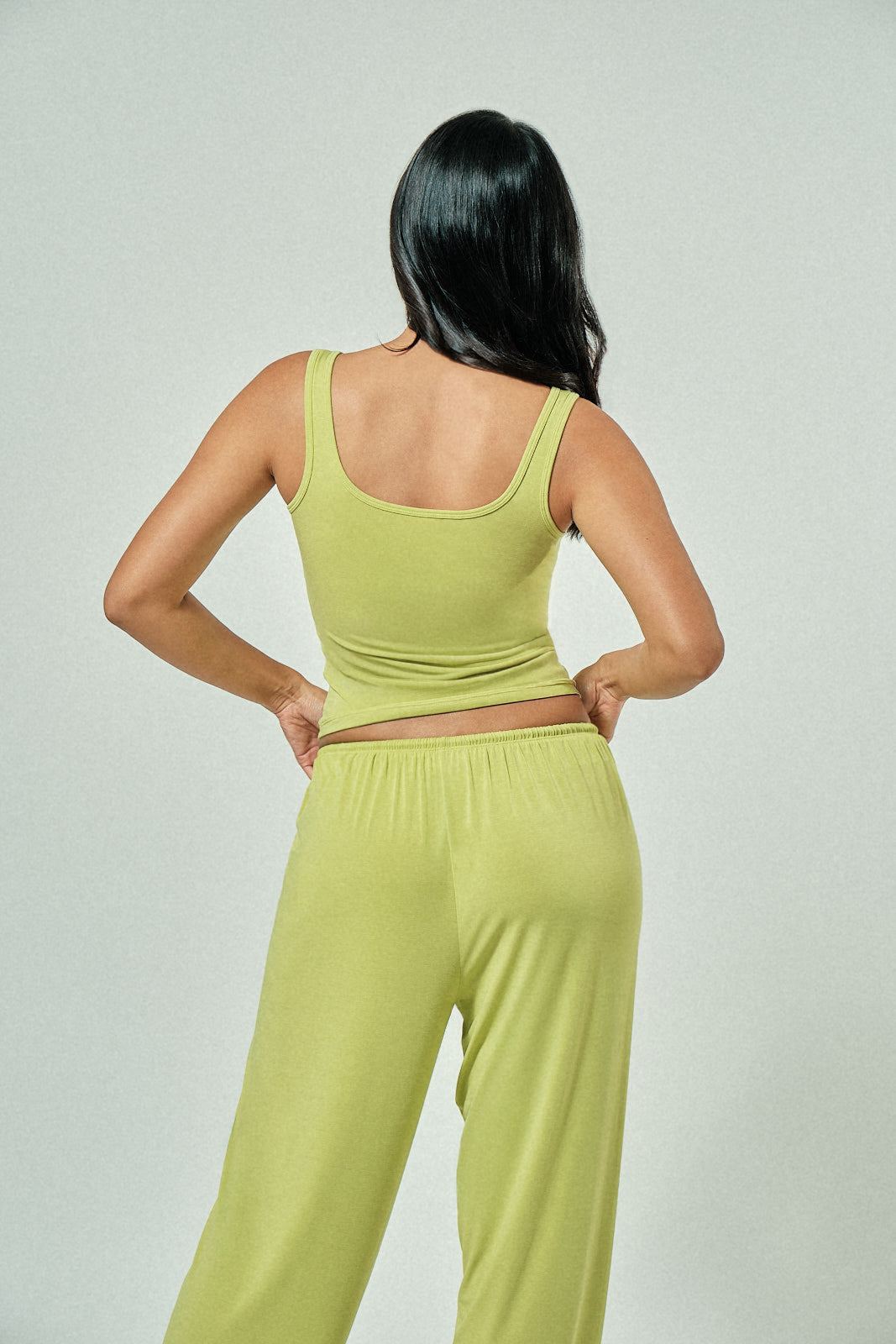 Go-To Classic Tank Olive
