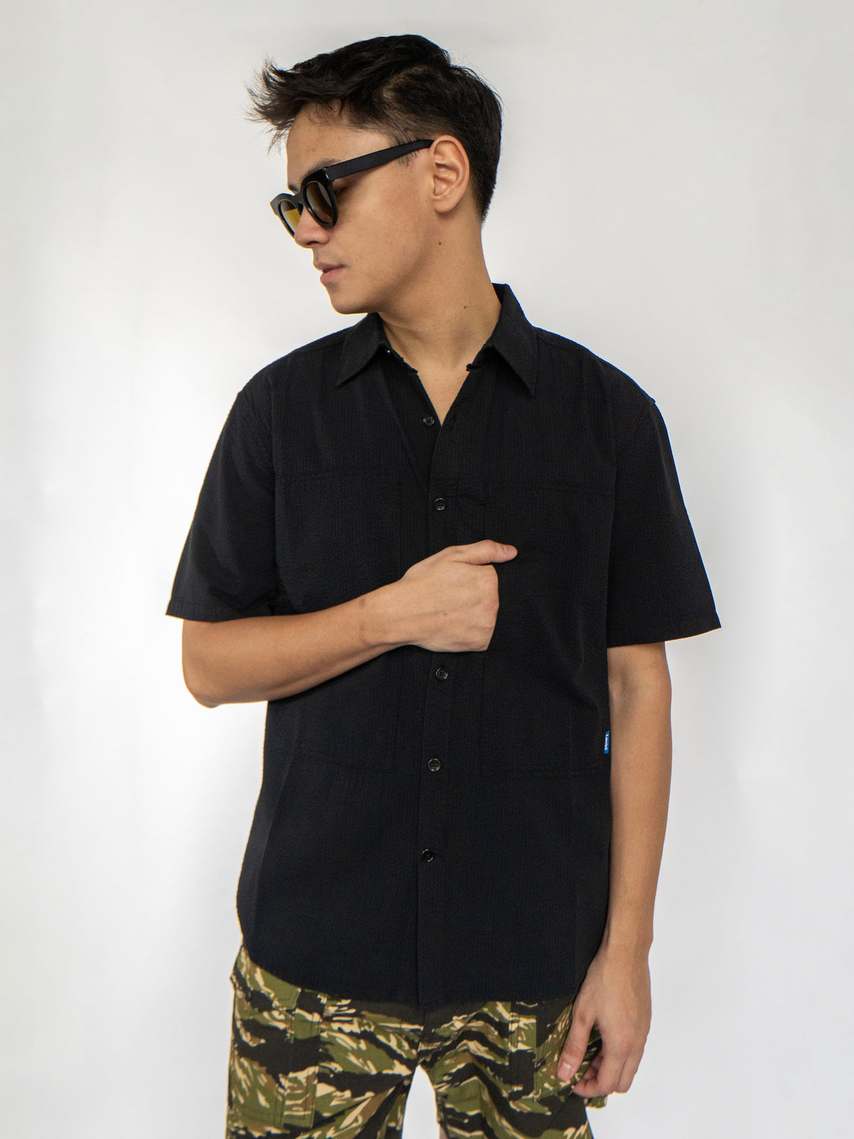 Cliff Short Sleeve Shirt Black Seer
