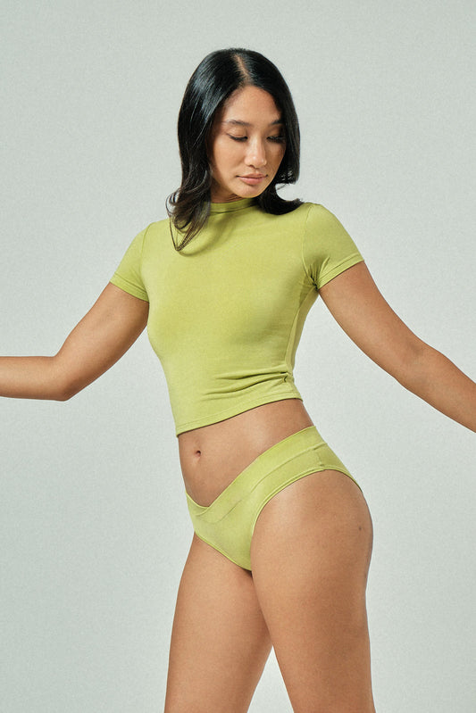 Go-To Classic Tee Olive