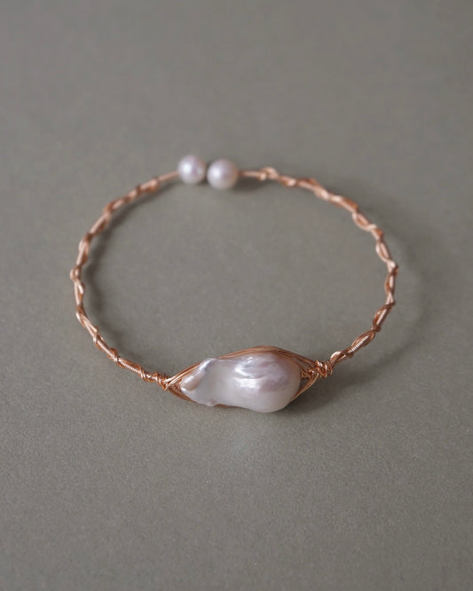 Reyna Bangle
