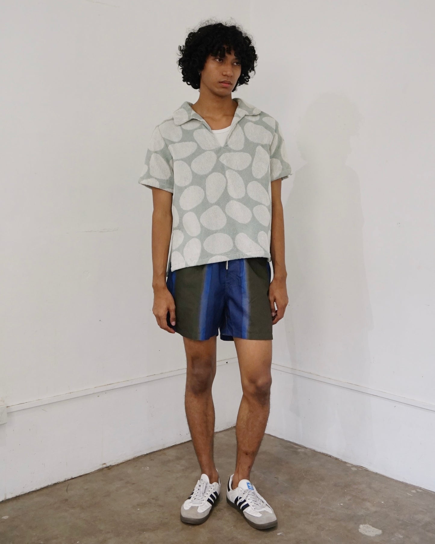 Pebble Jaffa Terry Shirt