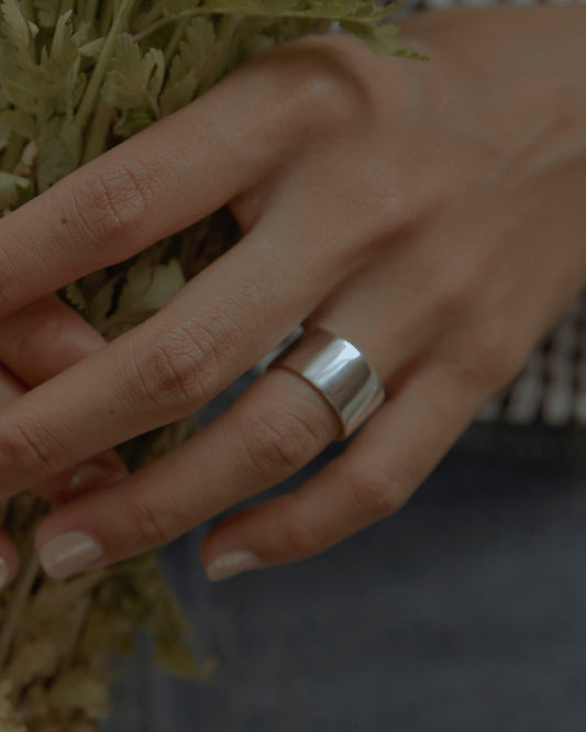 Tunnel Ring Silver