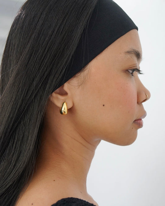 Hugger Hoop Gold