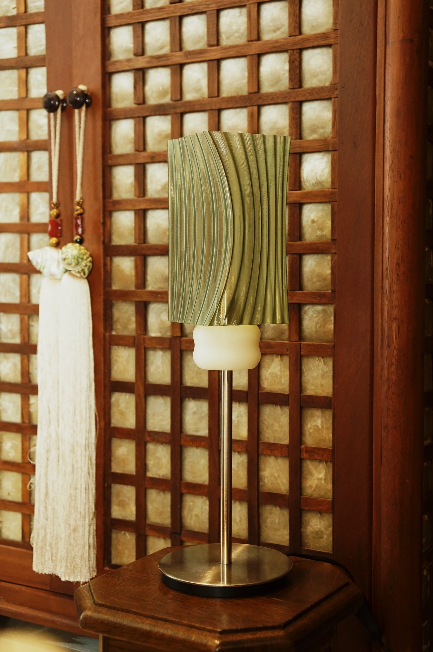 Warped Table Lamp Green Glow