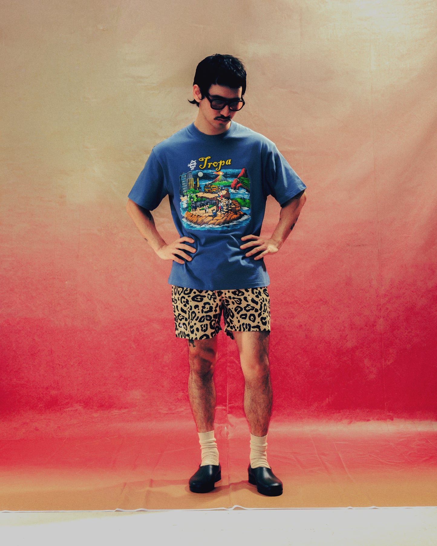 Souvenir Tee Blue
